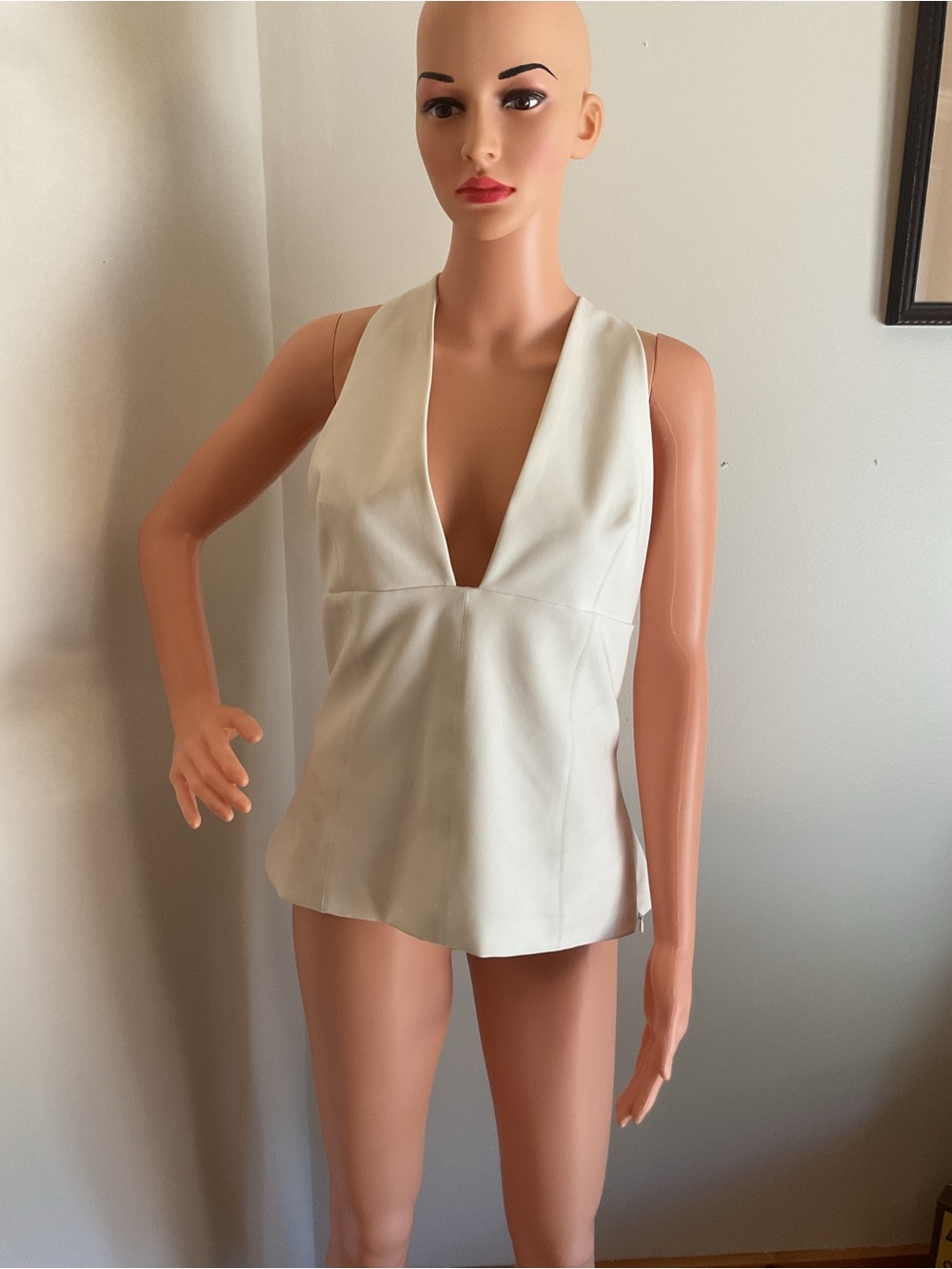 Zara Cream Plunging V-Neck Sleeveless Tank